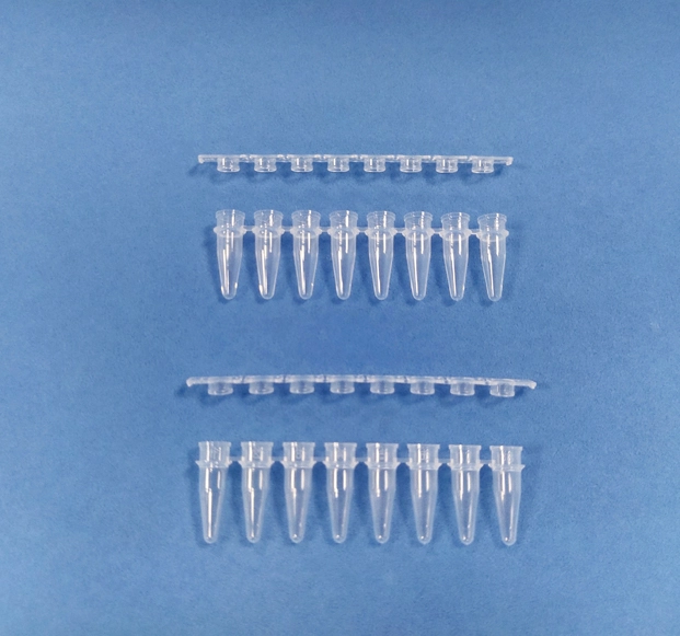 8 strip pcr tubes with flat strip caps